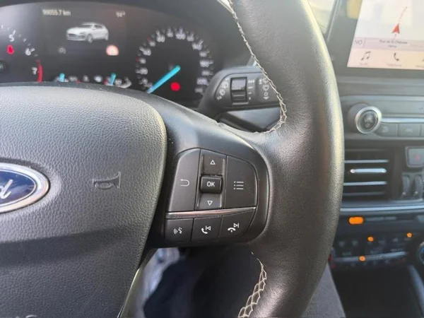 FORD Focus Vignale (2019) — foto 11 van 25