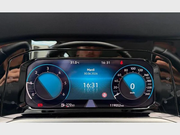Volkswagen Golf Variant VIII (2022) — foto 9 van 27