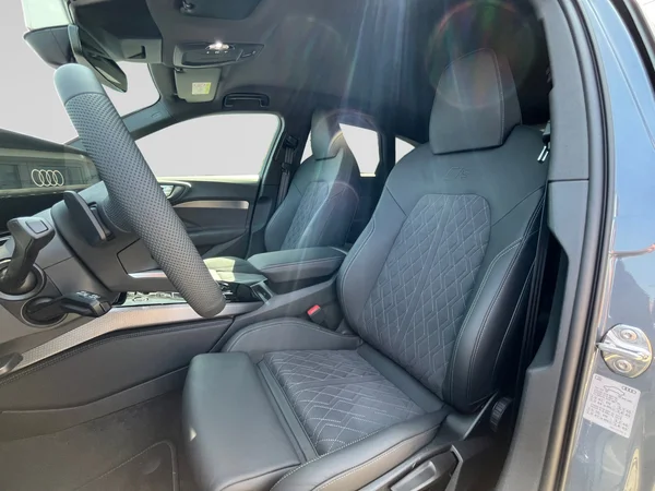 AUDI A5 Avant e-hybrid (PHEV) (2025) — foto 16 van 16