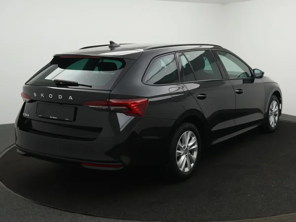 Škoda Octavia (2025) — foto 12 van 28