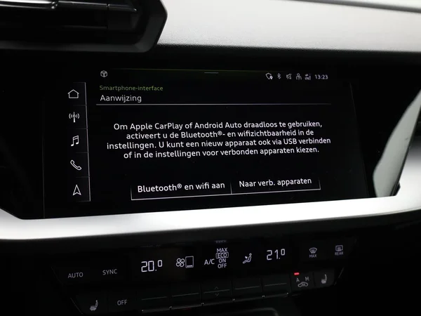 AUDI A3 Sportback (2024) — foto 10 van 20
