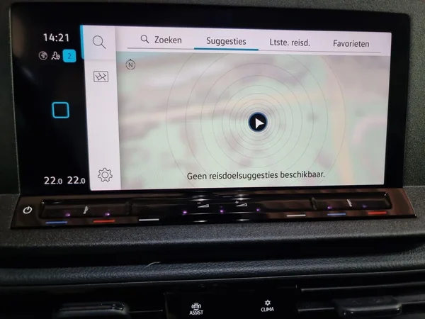 VOLKSWAGEN Caddy (2023) — foto 6 van 22