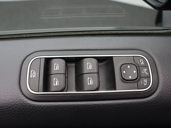 Mercedes-Benz G-Klasse (2024) — foto 31 van 31