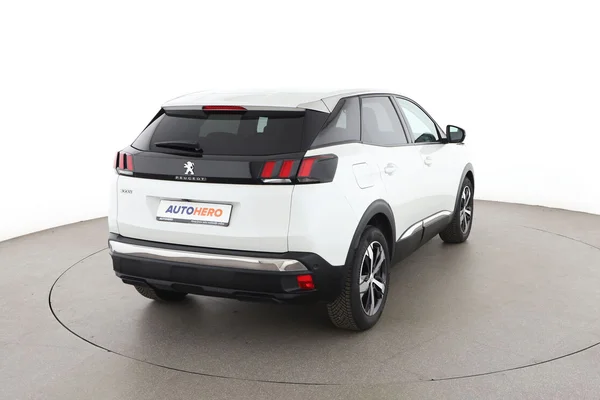 Peugeot 3008 (2019) — foto 12 van 16