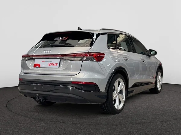 AUDI Q4 e-tron (2025) — foto 9 van 15