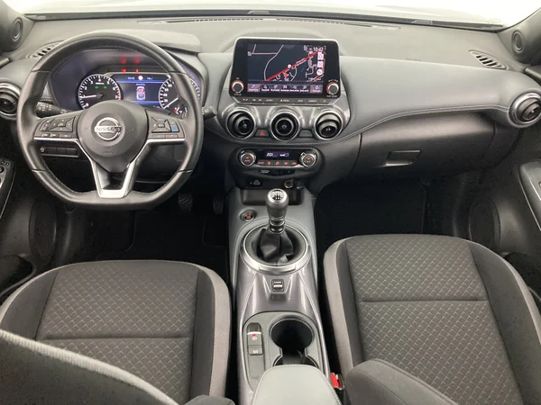 NISSAN Juke (2022) — foto 27 van 27