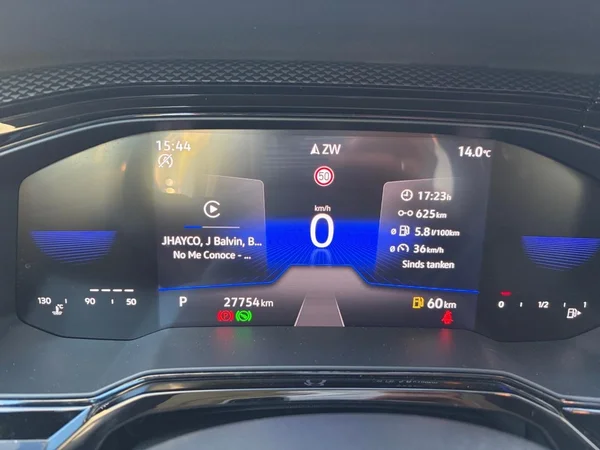 VOLKSWAGEN Polo (2023) — foto 4 van 15