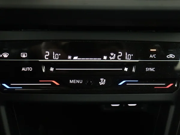 VOLKSWAGEN Taigo (2024) — foto 17 van 28