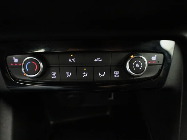 Opel Corsa (2022) — foto 16 van 36