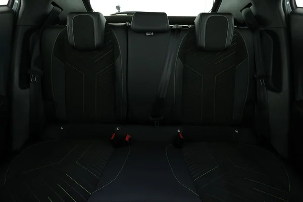 Peugeot 2008 (2008) — foto 6 van 16