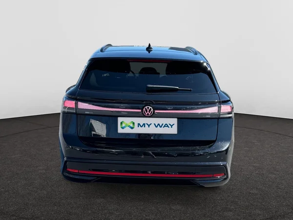 VOLKSWAGEN ID.7 Tourer (2026) — foto 7 van 16