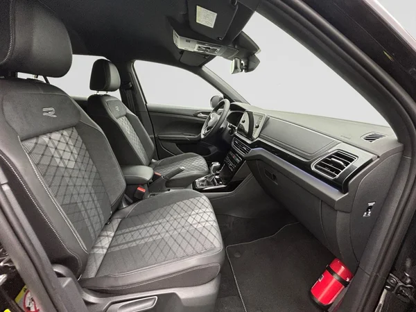 VOLKSWAGEN T-Cross (2026) — foto 8 van 23