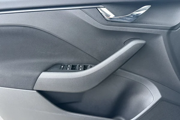 Skoda Kamiq (2024) — foto 6 van 16