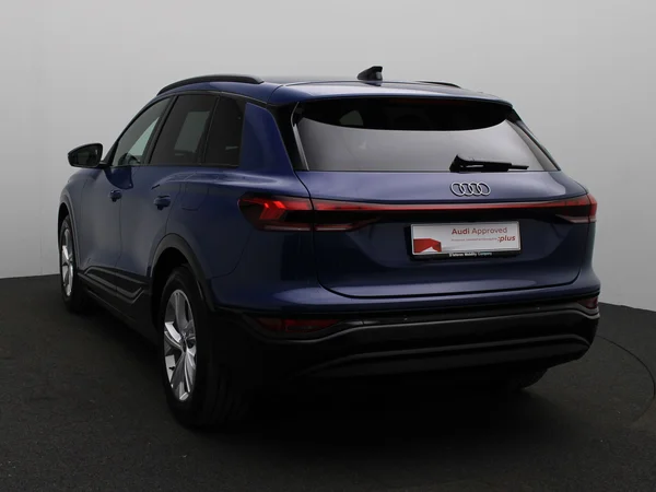AUDI Q6 e-tron (2025) — foto 20 van 25