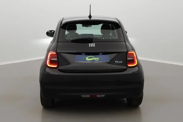 Fiat E-500 (2021) — foto 22 van 27