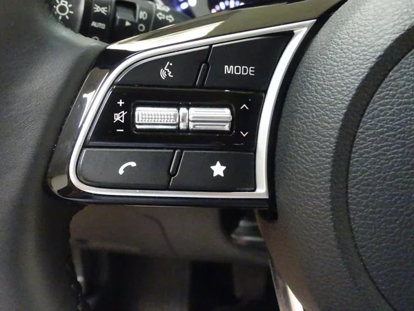 Kia cee'd (2024) — foto 6 van 23