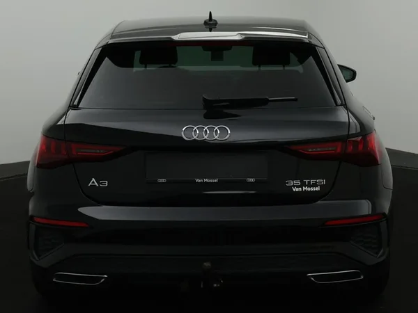 Audi A3 (2022) — foto 25 van 30