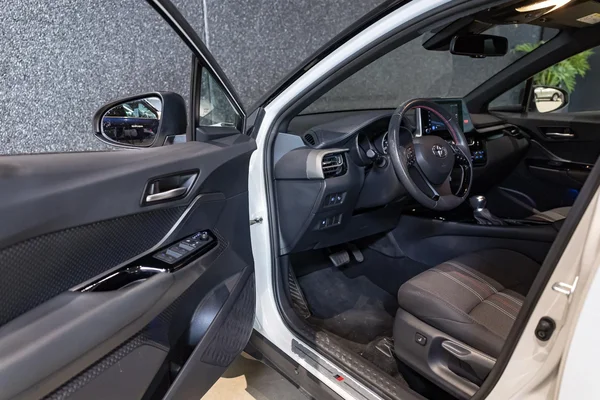 Toyota C-HR (2022) — foto 10 van 35