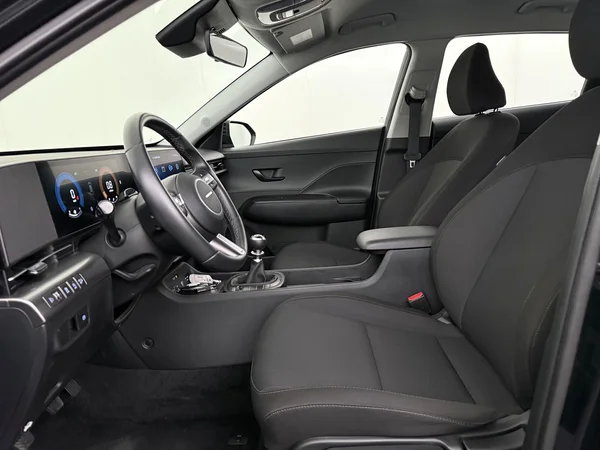 HYUNDAI Kona (2025) — foto 2 van 27