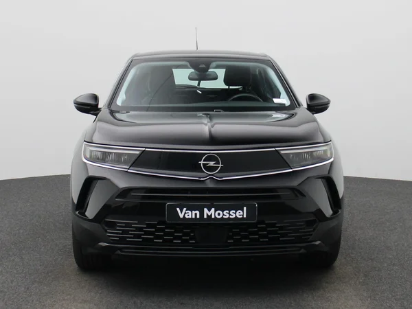 Opel Mokka-e (2023) — foto 23 van 36