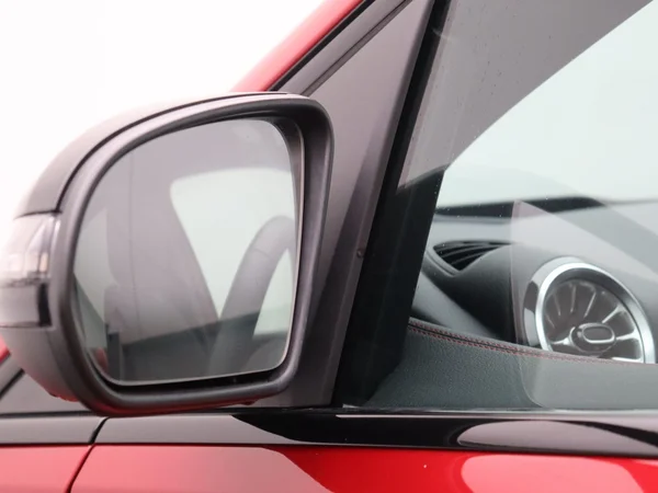 Mercedes-Benz B-Klasse (2025) — foto 22 van 32