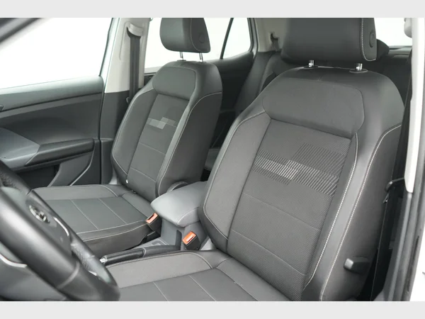 VOLKSWAGEN T-Cross (2019) — foto 14 van 22