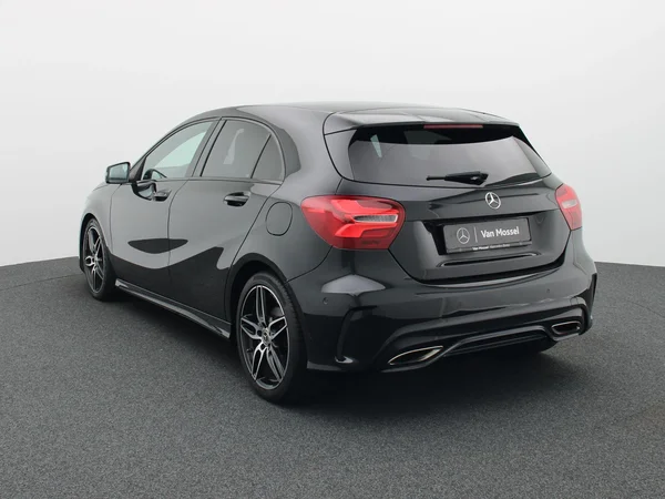 Mercedes-Benz A-Klasse (2018) — foto 12 van 26