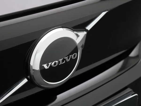 Volvo XC40 (2023) — foto 26 van 41