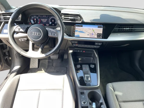 AUDI A3 Sportback (2024) — foto 17 van 19