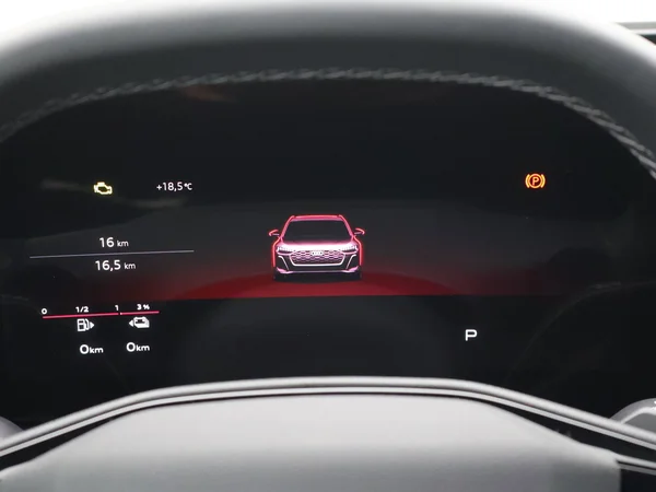 AUDI A5 Avant e-hybrid (PHEV) (2026) — foto 15 van 25