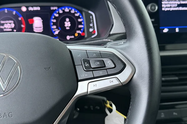 Volkswagen T-Cross (2025) — foto 6 van 19