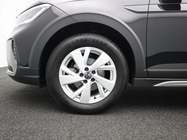 VOLKSWAGEN Taigo (2022) — foto 14 van 21