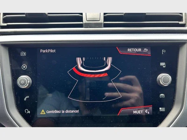 Seat Arona (2018) — foto 7 van 26