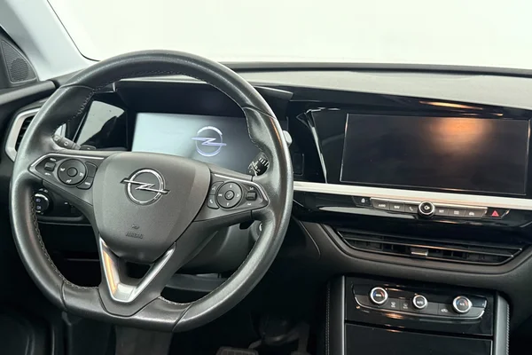 Opel Grandland (2022) — foto 7 van 30