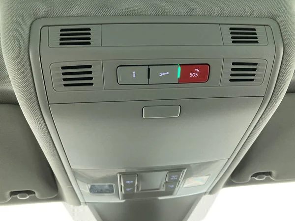VOLKSWAGEN Tiguan (2021) — foto 8 van 36