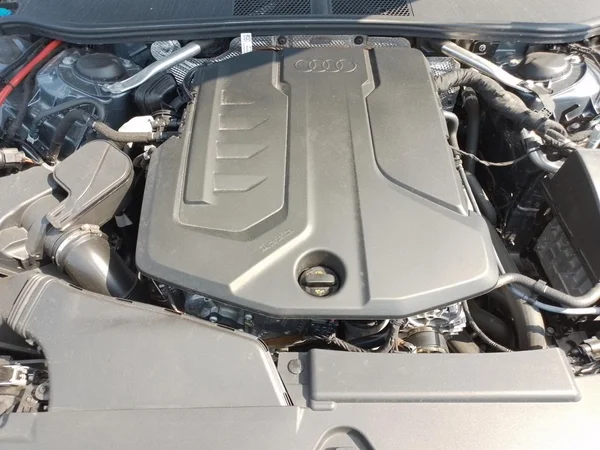 AUDI A5 Avant (2025) — foto 2 van 20