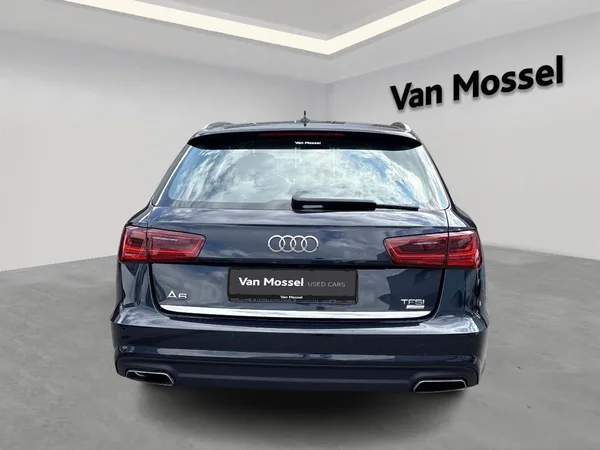Audi A6 (2018) — foto 17 van 23