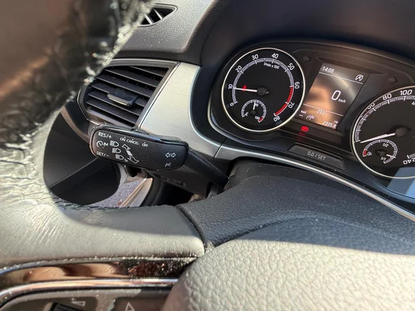 SKODA Fabia Combi (2019) — foto 7 van 24