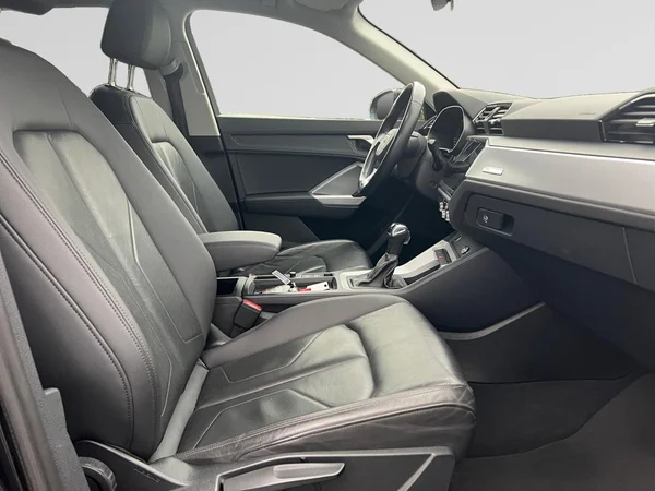 AUDI Q3 Dsl (2023) — foto 14 van 18
