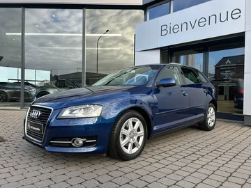 Audi A3 5f2eef23-3b57-4033-9111-c057a29a21b6