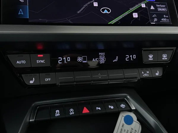 AUDI A3 Sportback (2025) — foto 8 van 18