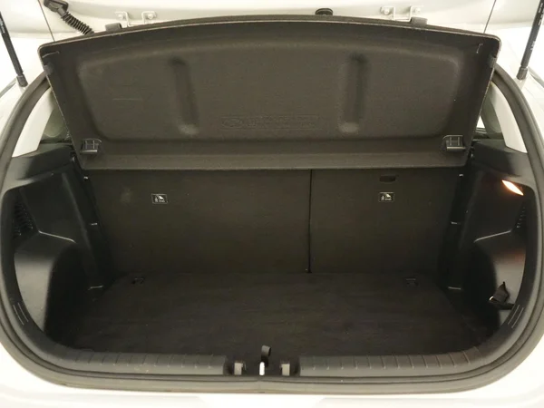 Hyundai i20 (2024) — foto 9 van 20