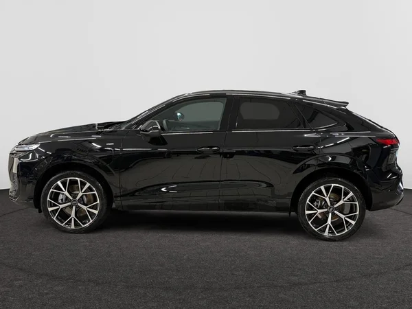 AUDI Q3 Sportback e-hybrid (PHEV) (2026) — foto 12 van 19