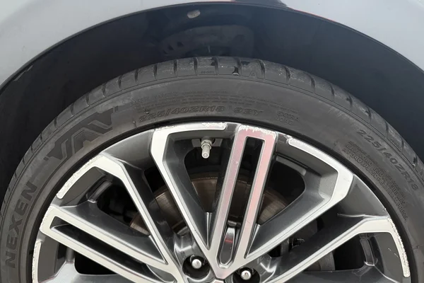 Kia ProCeed (2021) — foto 17 van 27