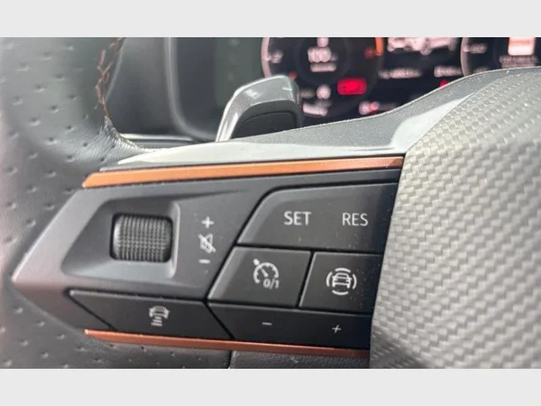 Cupra Formentor (2023) — foto 9 van 25