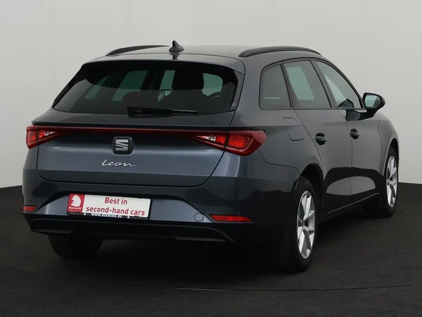 SEAT Leon (2023) — foto 21 van 27