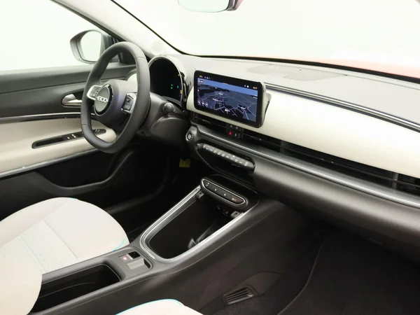 Fiat 600 (2024) — foto 4 van 18