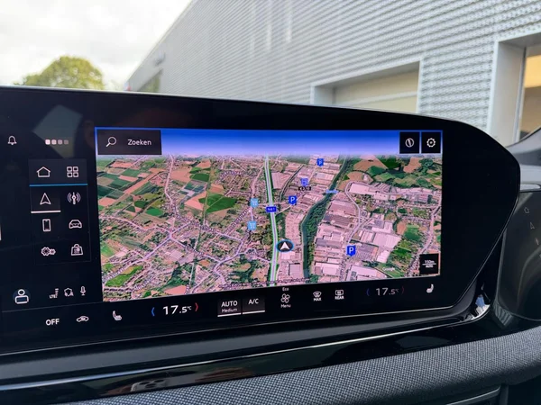 AUDI A5 Avant (2025) — foto 7 van 24