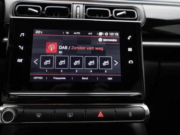 Citroën C3 (2022) — foto 9 van 36