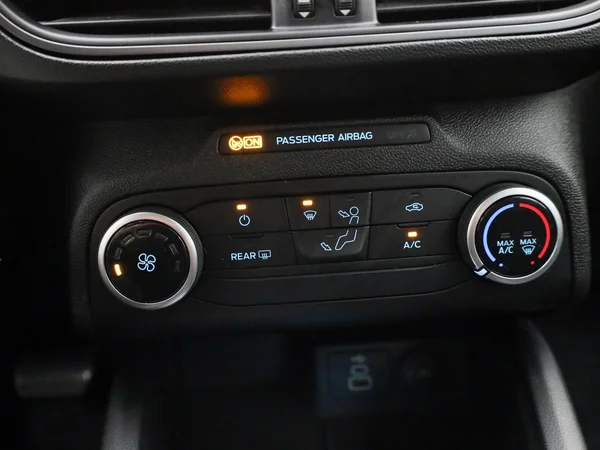 Ford Focus (2022) — foto 9 van 37